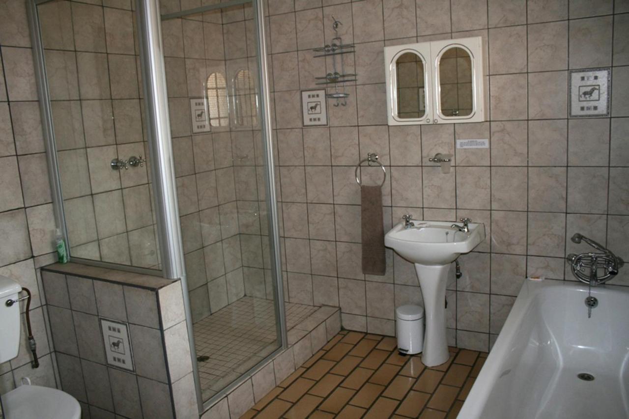 ホテル Tamboti House マレラネ エクステリア 写真