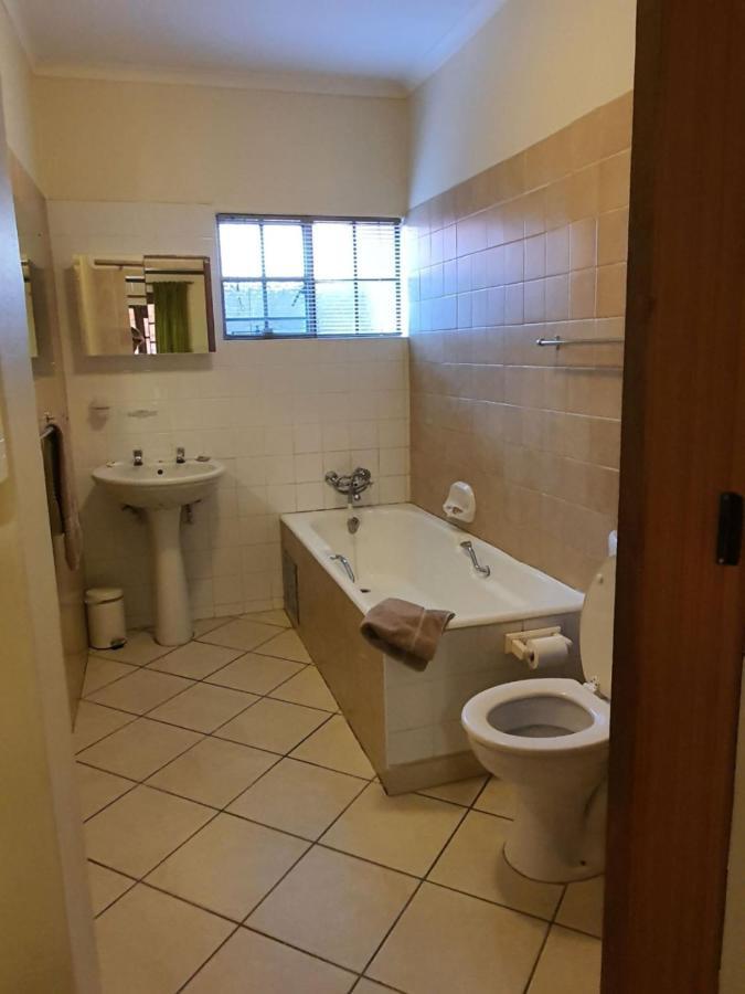 ホテル Tamboti House マレラネ エクステリア 写真